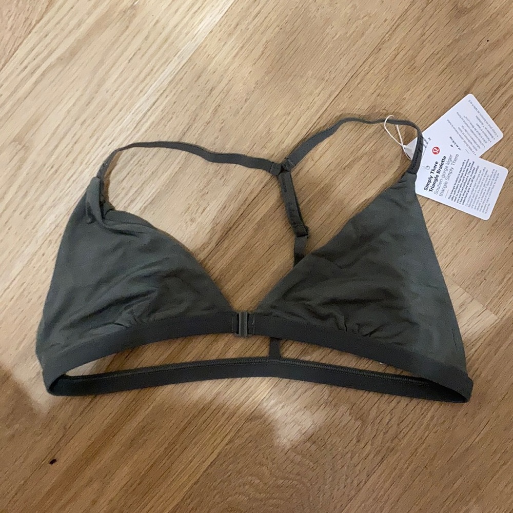 Lululemon - Seamless Olive Triangle Bralette - Women Intimates